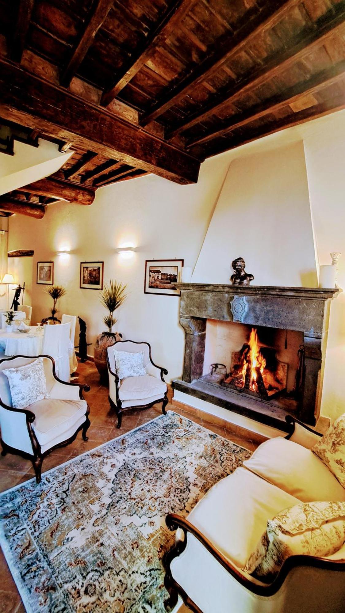 Hotel L'Archetto Dimora Storica Viterbo Esterno foto