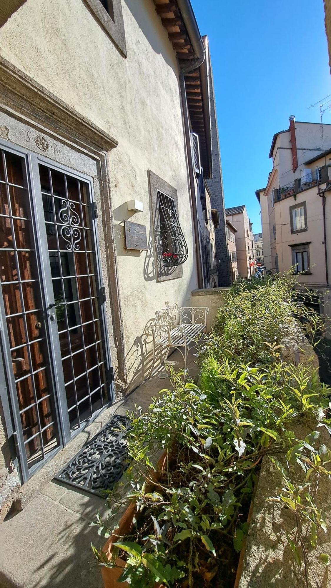 Hotel L'Archetto Dimora Storica Viterbo Esterno foto