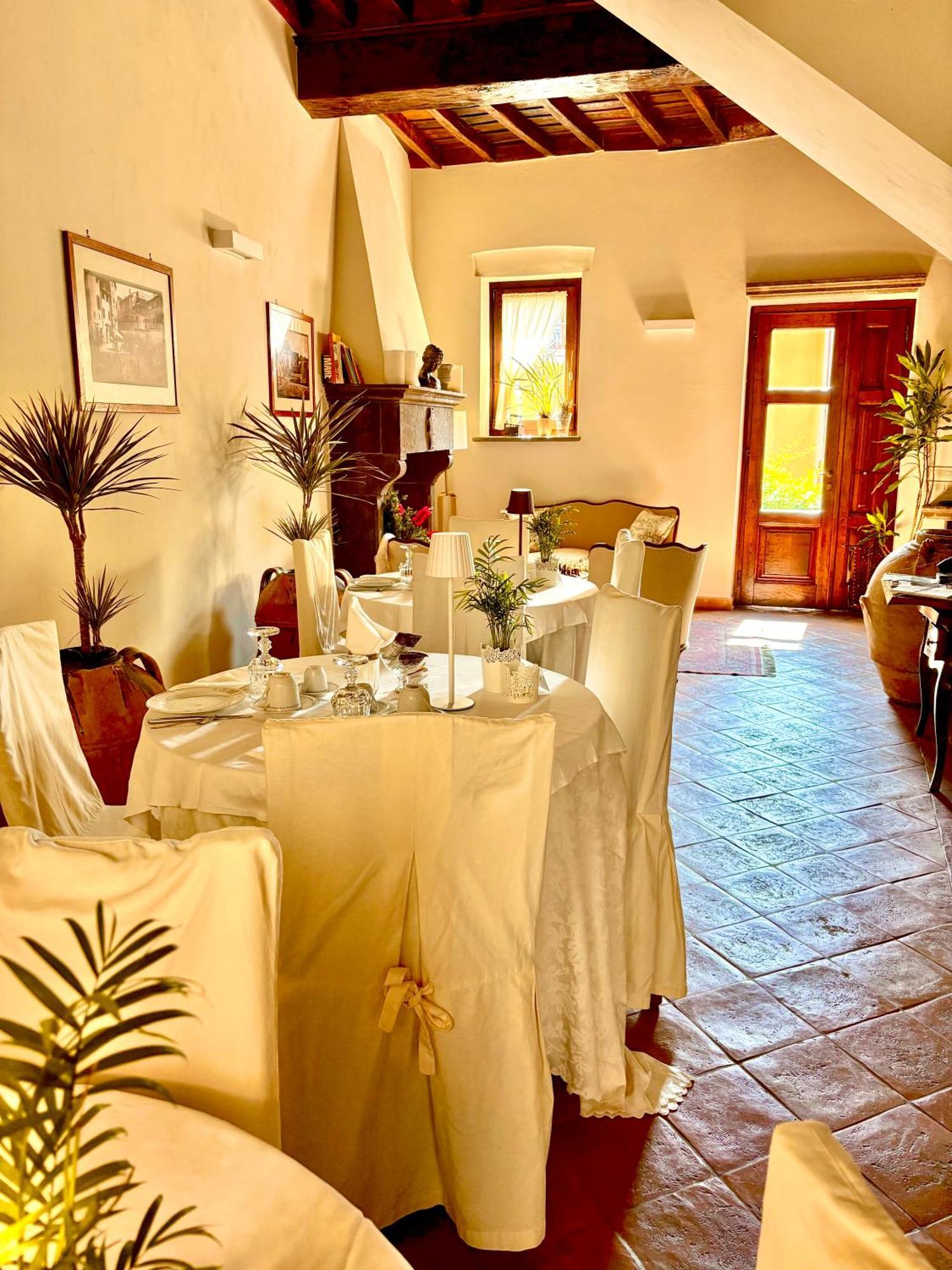 Hotel L'Archetto Dimora Storica Viterbo Esterno foto