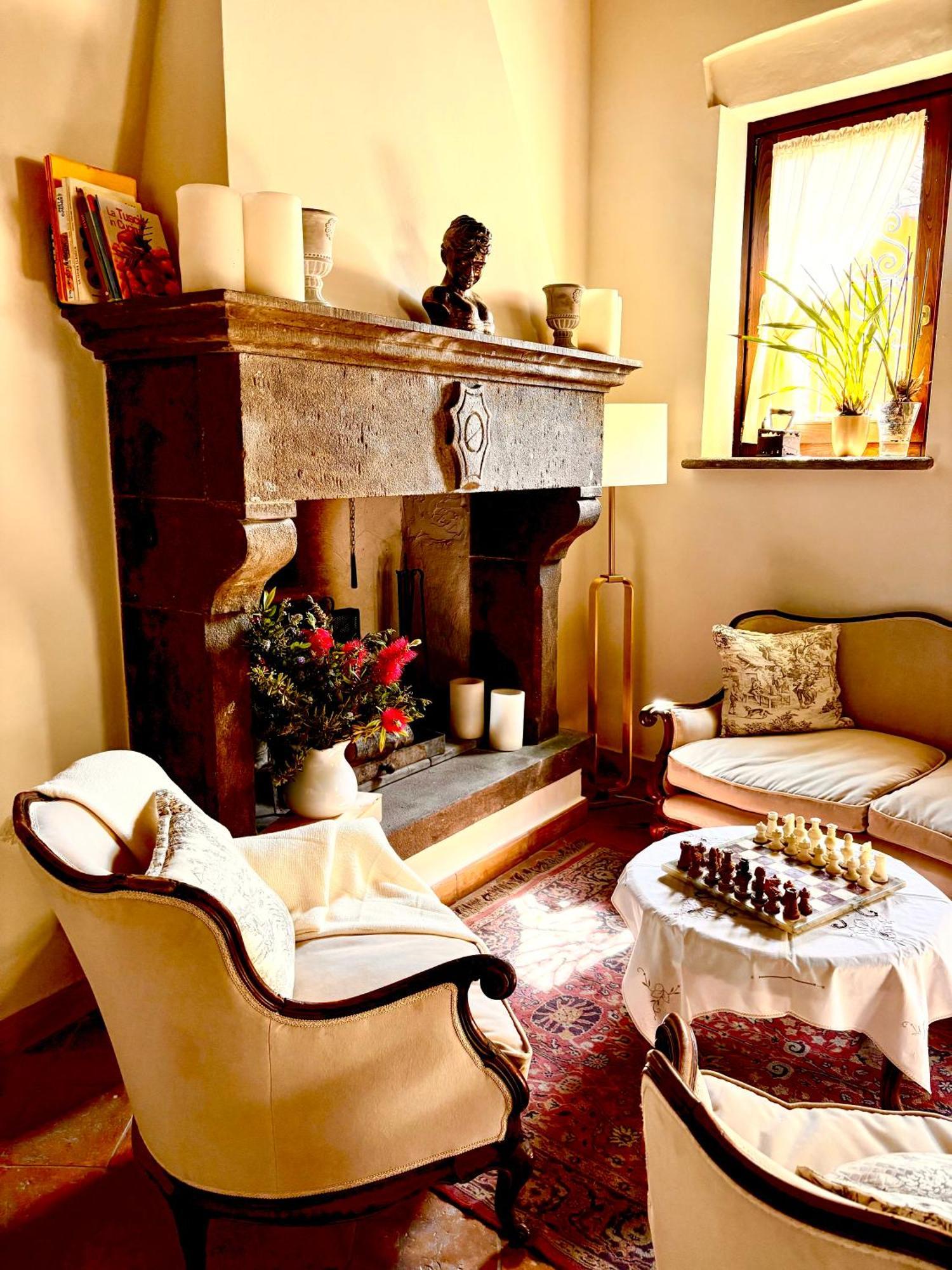 Hotel L'Archetto Dimora Storica Viterbo Esterno foto